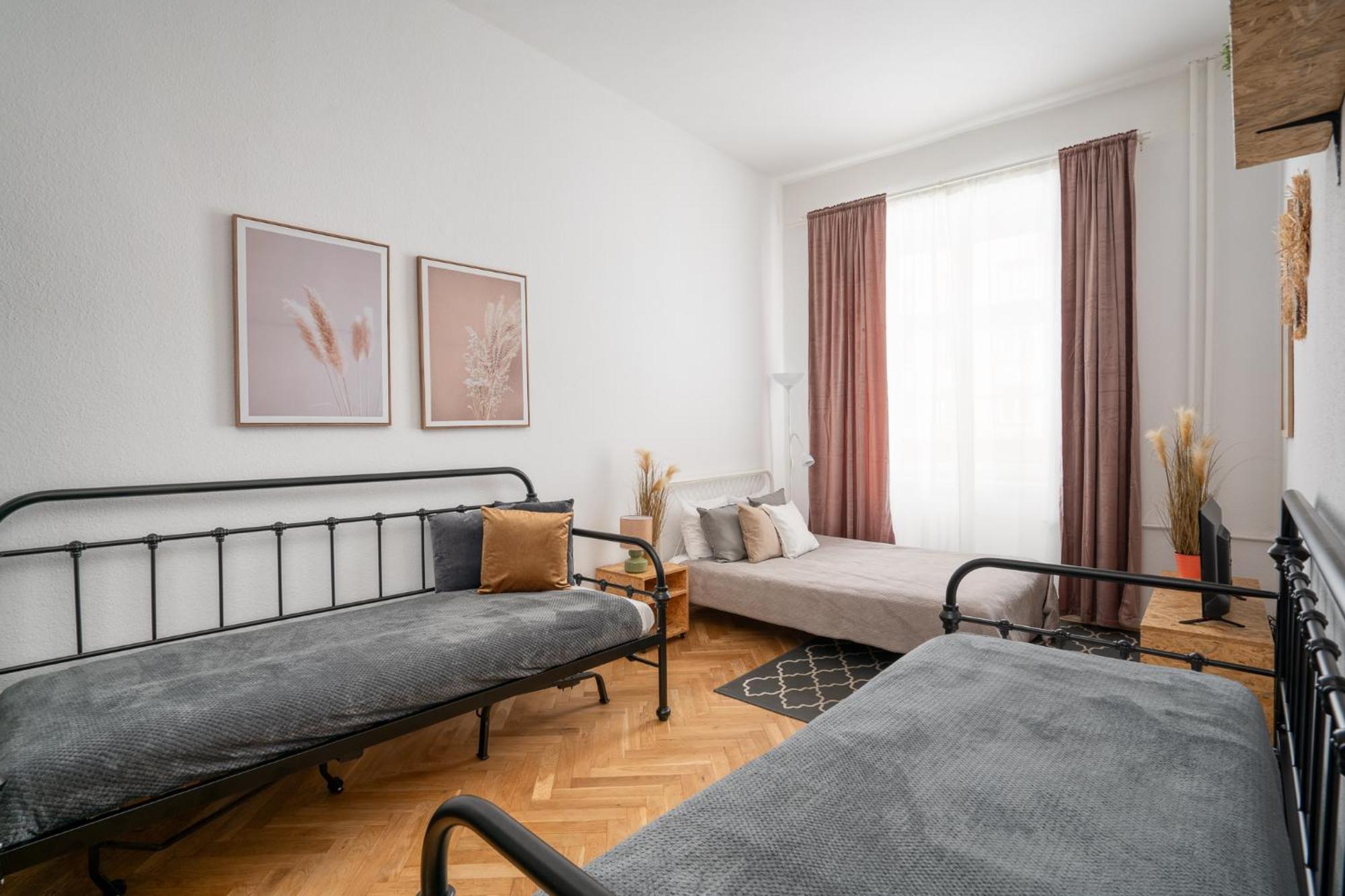 A.S. Home Swidnicka Street Wrocław Exteriör bild